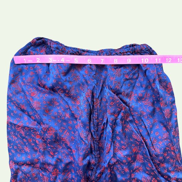 Vintage Silky Satin Pajama’s - Picture 9 of 10